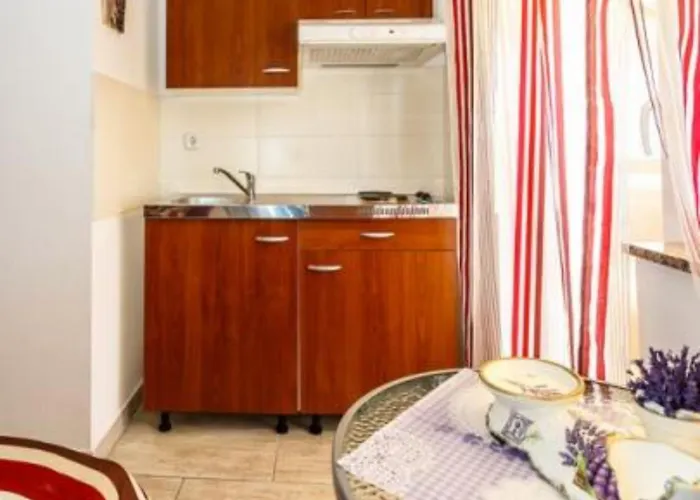 Family Sara 3* Malinska